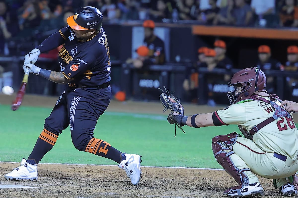 Impulsa Darick Hall triunfo de Naranjeros sobre Tucson