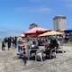 Más de 5 mil personas abarrotan las playas de Rosarito para escapar del calor este fin de semana