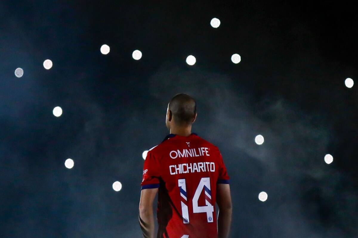 Liga MX: Así se vivió la presentación de Javier ‘Chicharito’ Hernández en el Estadio Akron