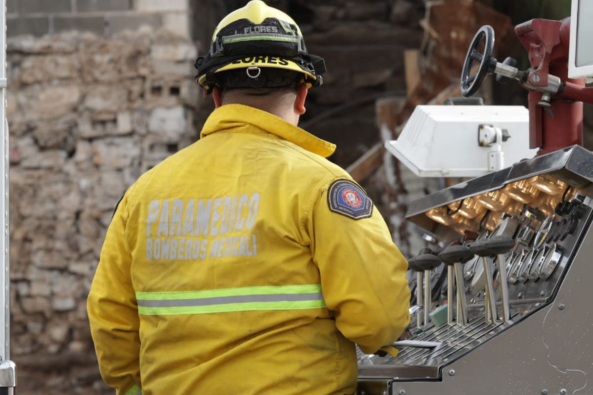 Encierra a dos personas en una casa, le prende fuego y mueren calcinadas