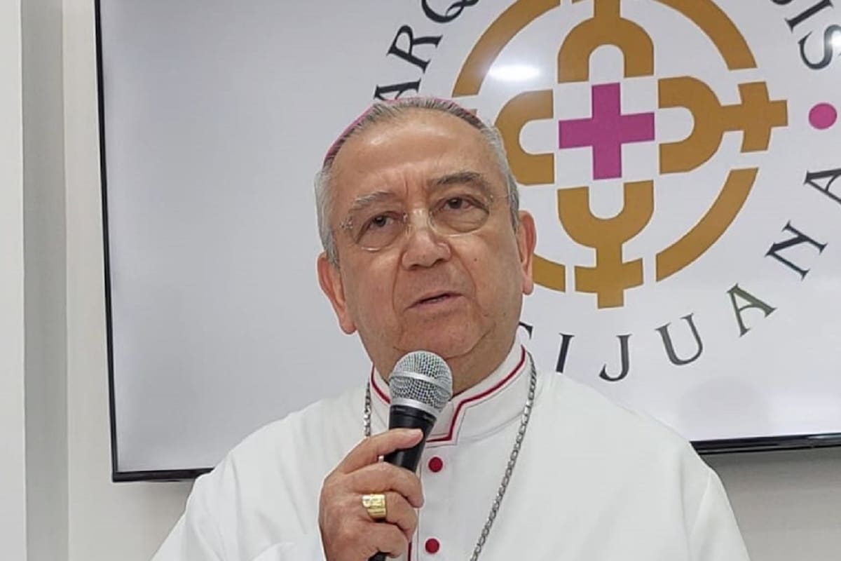 Dedican misas a pedir por la paz mundial