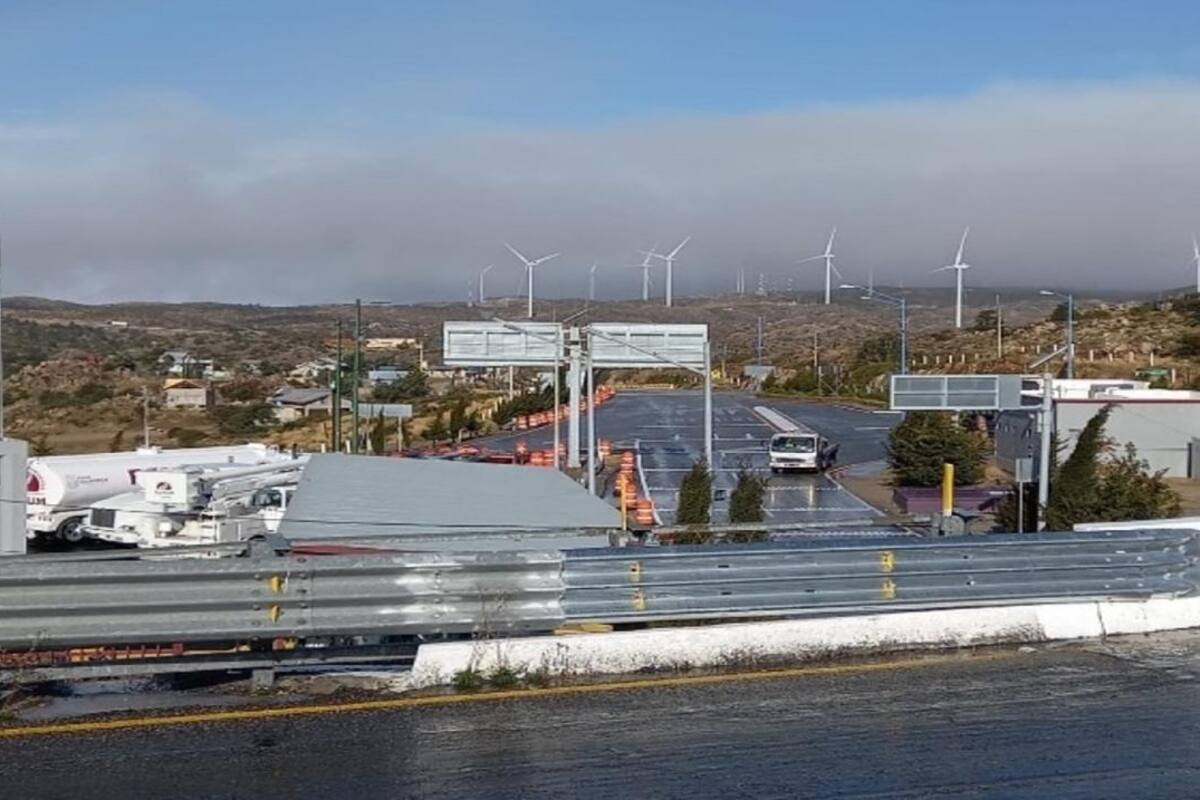 Sin afectaciones al tránsito por caída de nieve en La Rumorosa: Fiarum