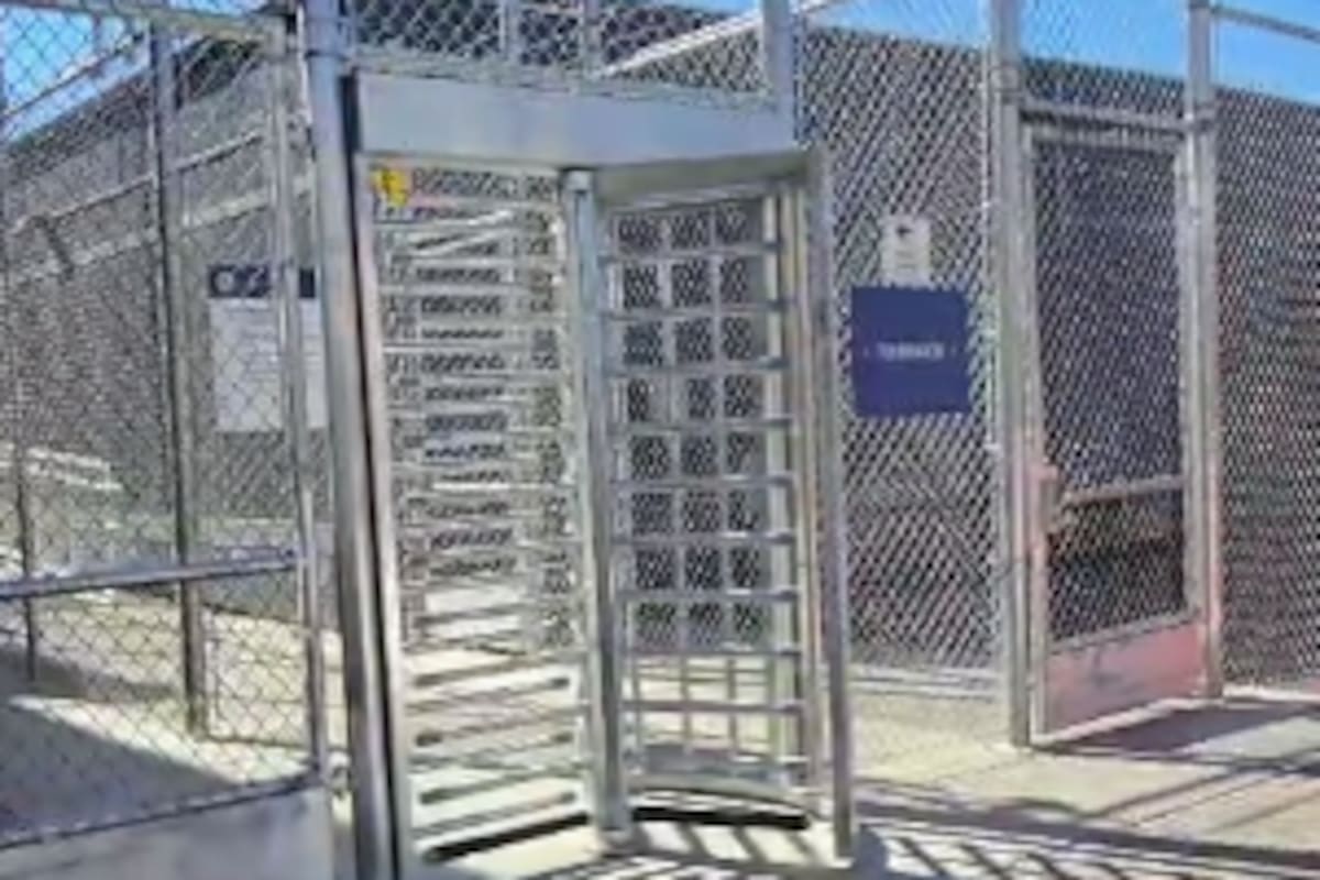 Cambian temporalmente cruce peatonal en la garita Centro