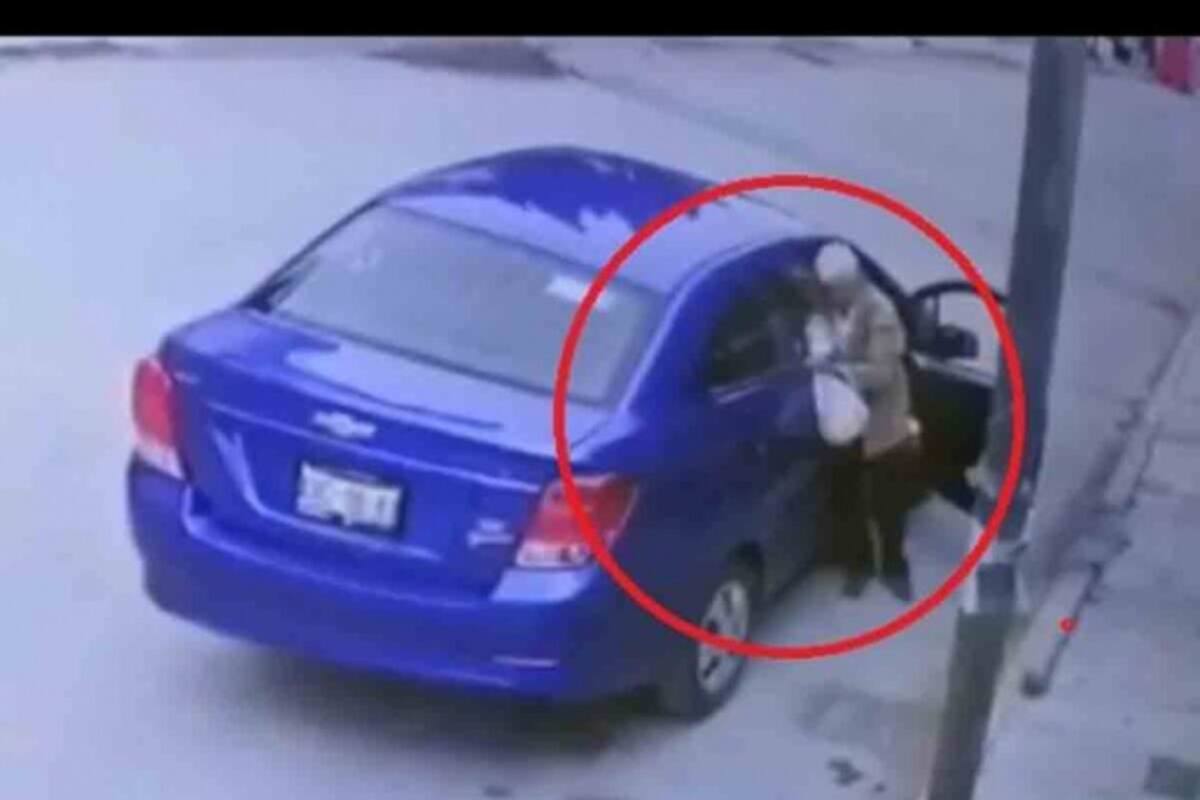 Abandonan a adulto mayor en calles de Puebla