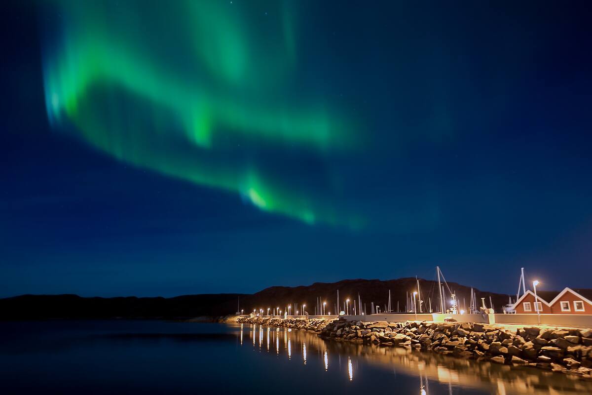 En imágenes: las misteriosas fotos de la aurora boreal que hacen que Escocia parezca otro mundo