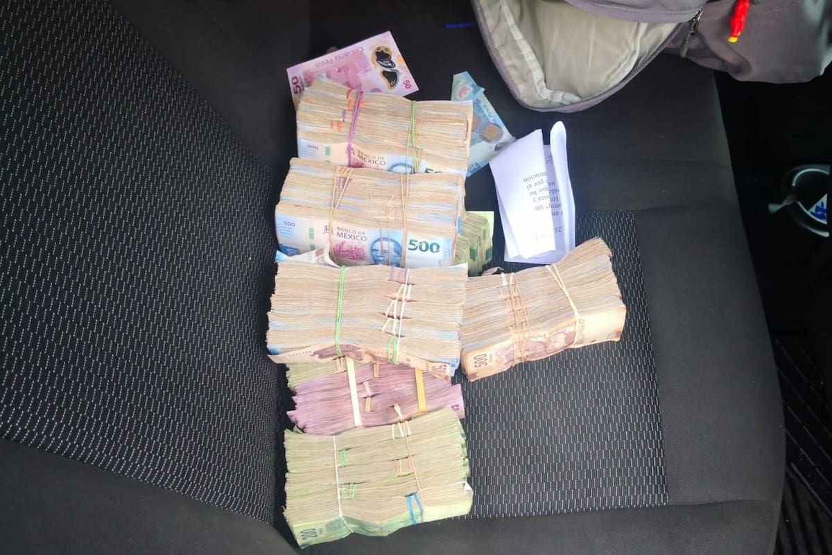 GN en Edomex descubre a automovilista que portaba más de 1.5 mdp sin demostrar su legal procedencia