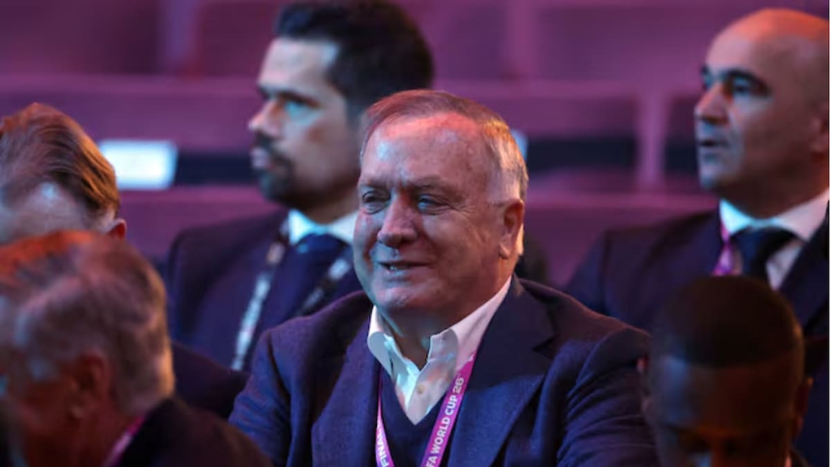 Dick Advocaat renuncia como DT de Curazao por la salud de su hija a meses del Mundial 2026