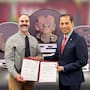 Más de mil piezas arqueológicas prehispánicas regresan a México desde Boston gracias al trabajo de estudiantes de preparatoria de Estados Unidos