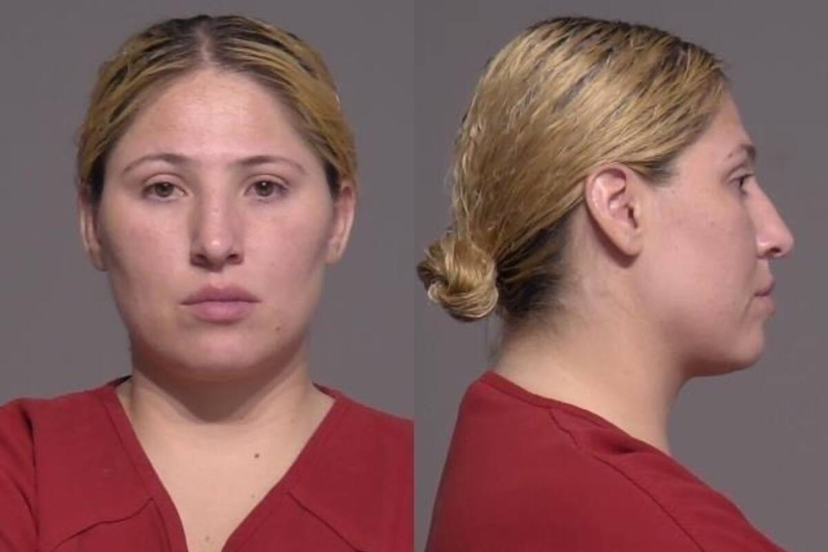 Empleada de escuela es acusada de tener relaciones con niño de 14 años, en Yuma