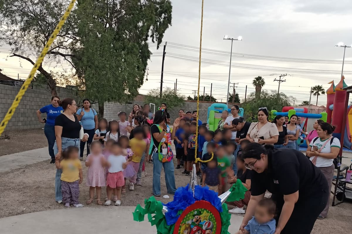 Estudiante de Psicopedagogía convierte un parque de Mexicali en espacio de aprendizaje gratuito para niños
