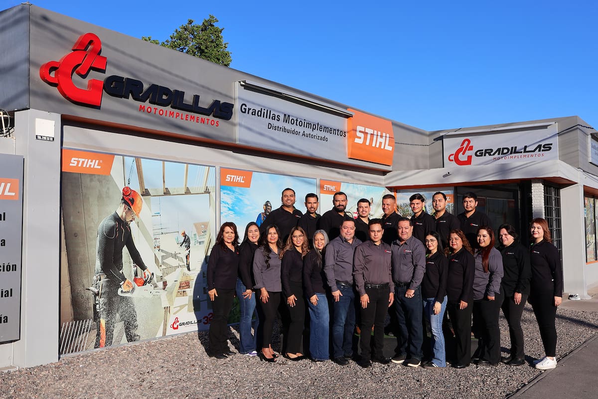 La familia de Gradillas Motoimplementos agradece la confianza que nos ha permitido llegar hasta aquí.