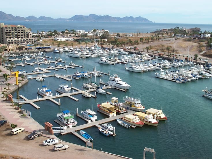 Playas de Sonora atraen a turistas nacionales y extranjeros durante todo el año
