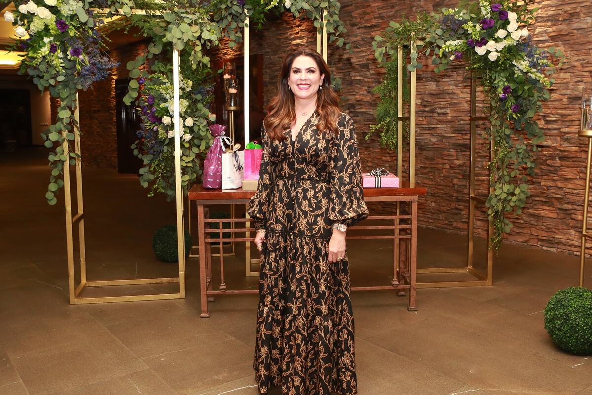 Fiesta sorpresa para Karla Alcaraz de Ruiz