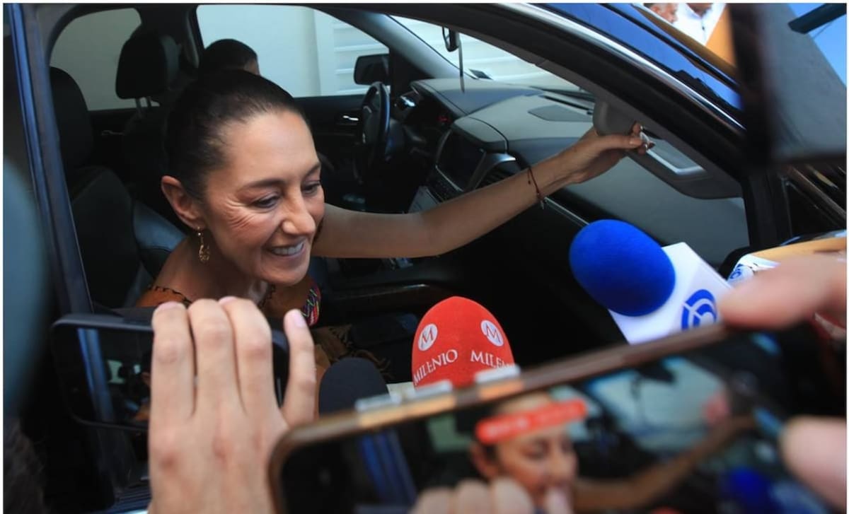 Claudia Sheinbaum, presidenta de México, rumbo a Puerto Escondido este 26 de enero del 2025. | Crédito: Edwin Hernández / EL UNIVERSAL