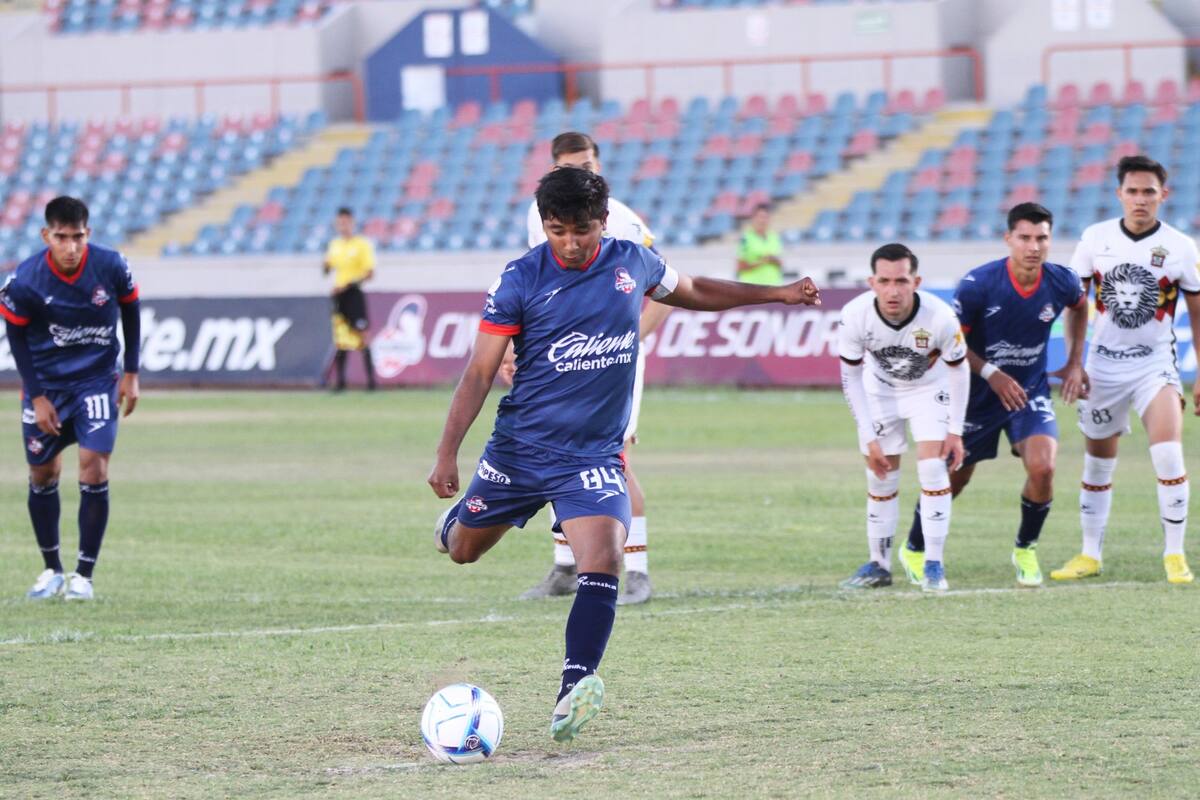 Liga Premier: Cimarrones toman ventaja sobre Leones Negros en semifinales