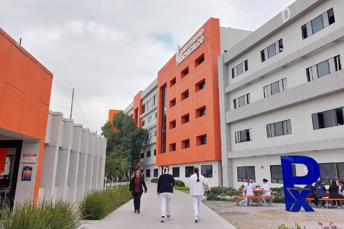 Invitan a conocer oferta educativa de la Xochicalco