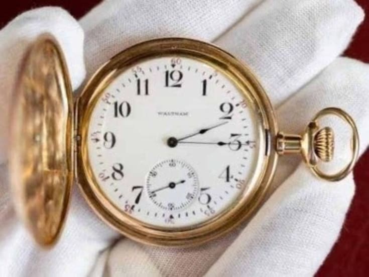 Reloj de oro del Titanic se vende por cifra récord: marcaba la hora del hundimiento
