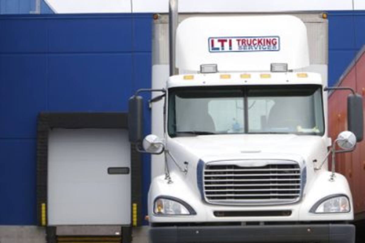 Cierre de LTI Trucking Services deja sin empleo a 250 conductores en EEUU: Transportaba a empresas como Walmart, Nestlé y Hershey’s