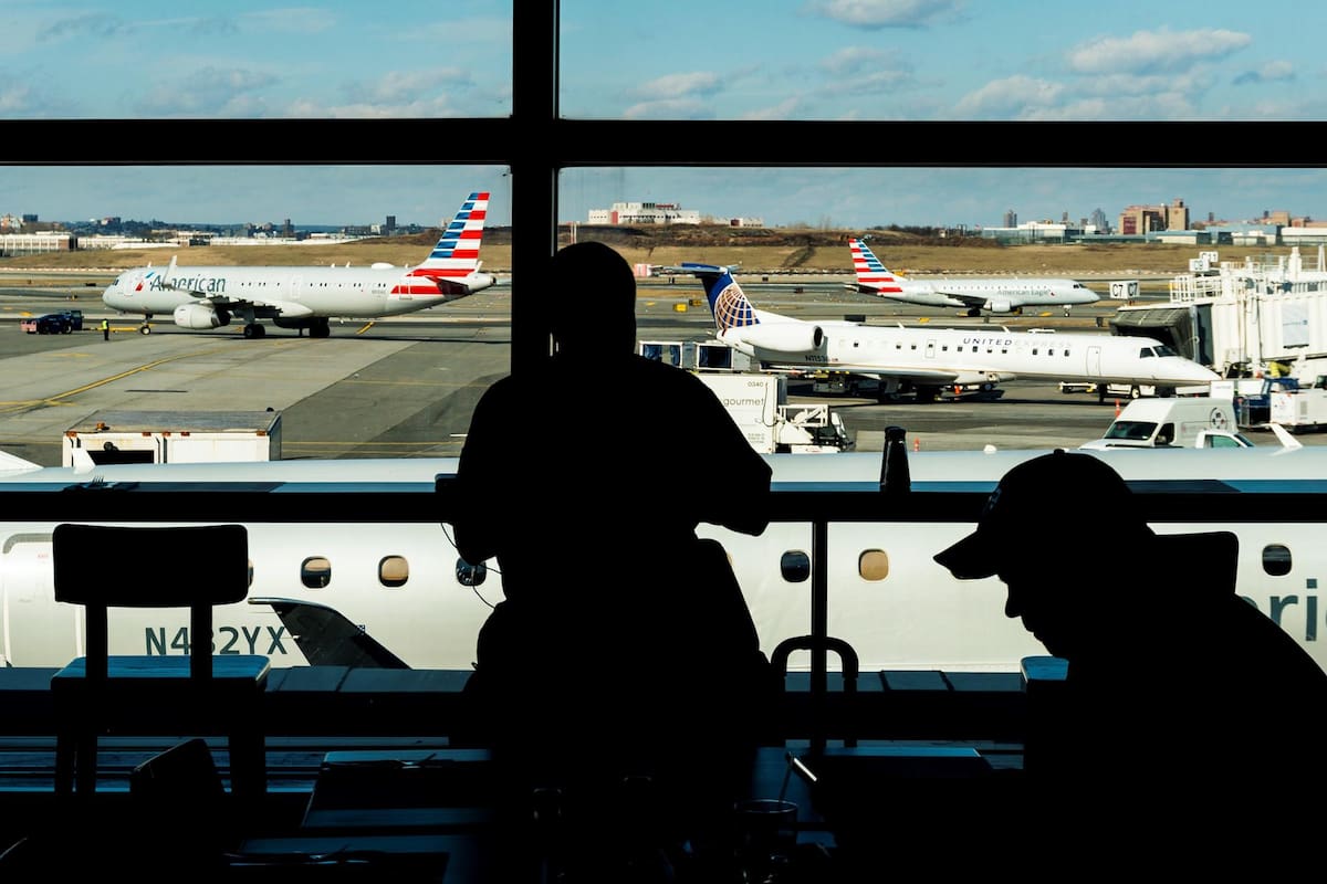 Crisis aérea en Nueva York: el aeropuerto JFK detiene operaciones por falta de personal