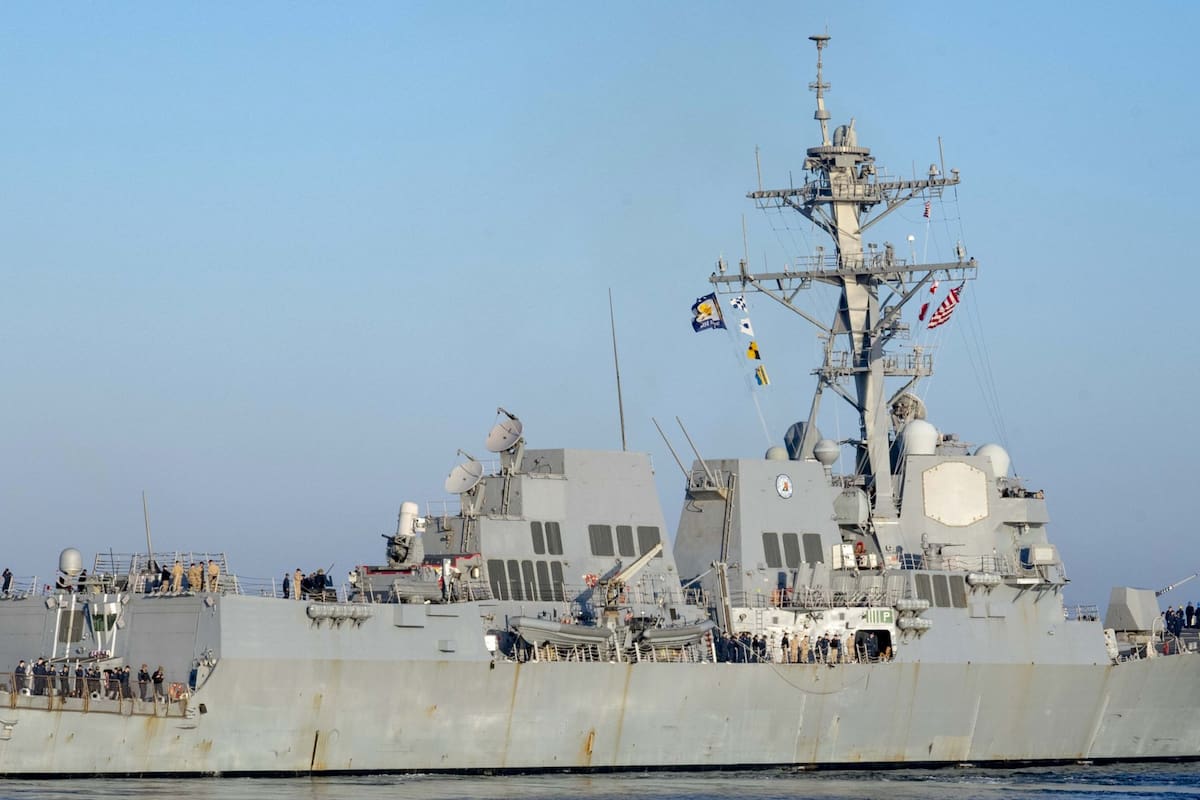 ¿Por qué Estados Unidos mandó un buque destructor con misiles al Golfo de México?