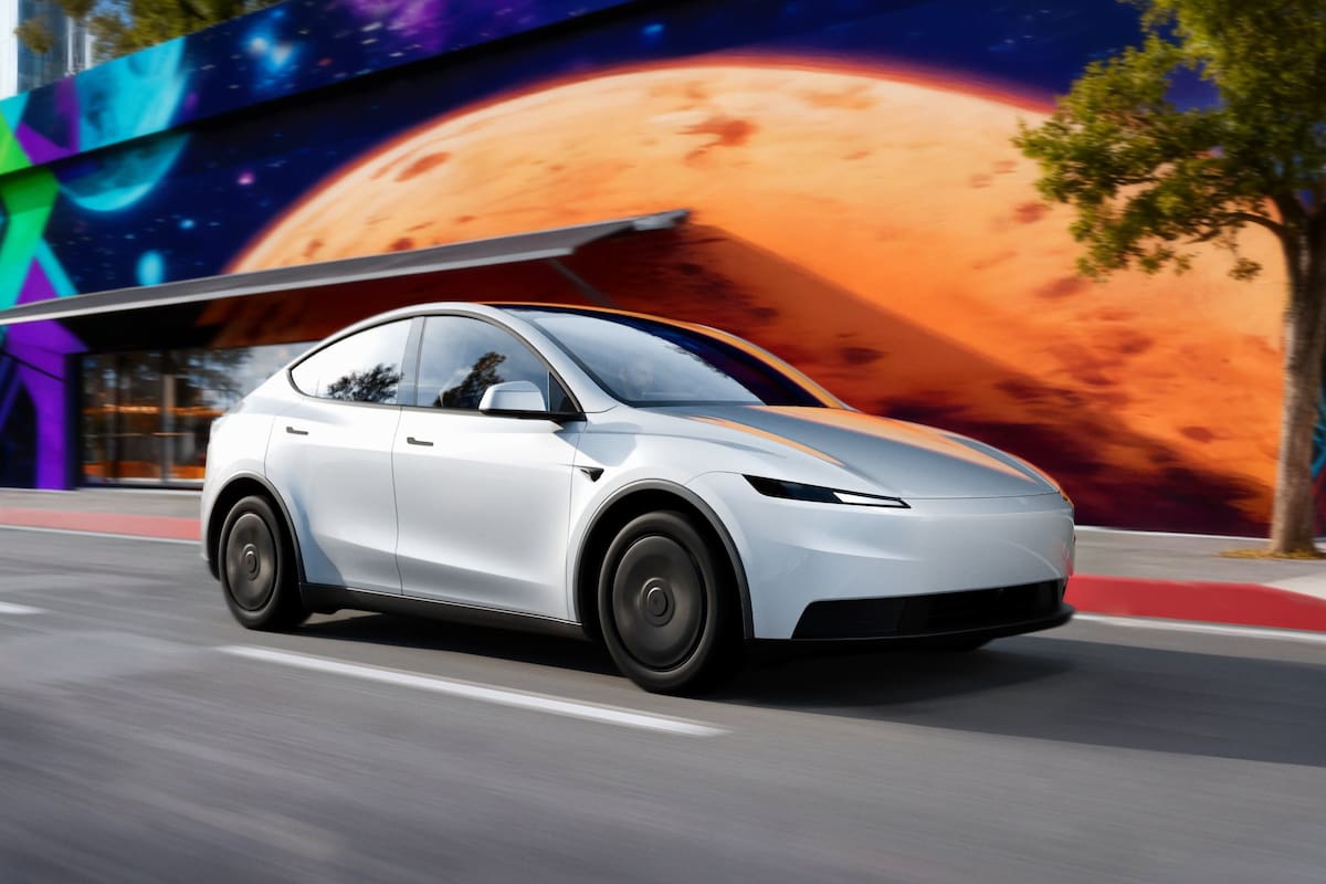Tesla lanza sus versiones más económicas del Model 3 y Model Y mientras las acciones se desploman y las ventas
