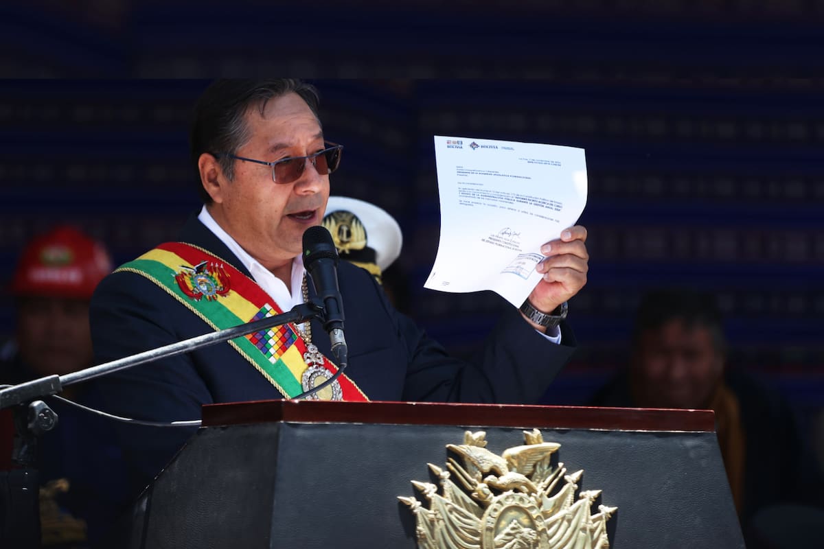 Expresidente de Bolivia, Luis Arce, es detenido por presunta corrupción