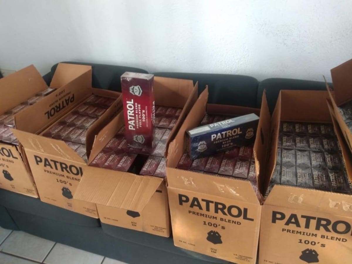 Este es parte del cargamento de cigarros incautado en la garita Mariposa.