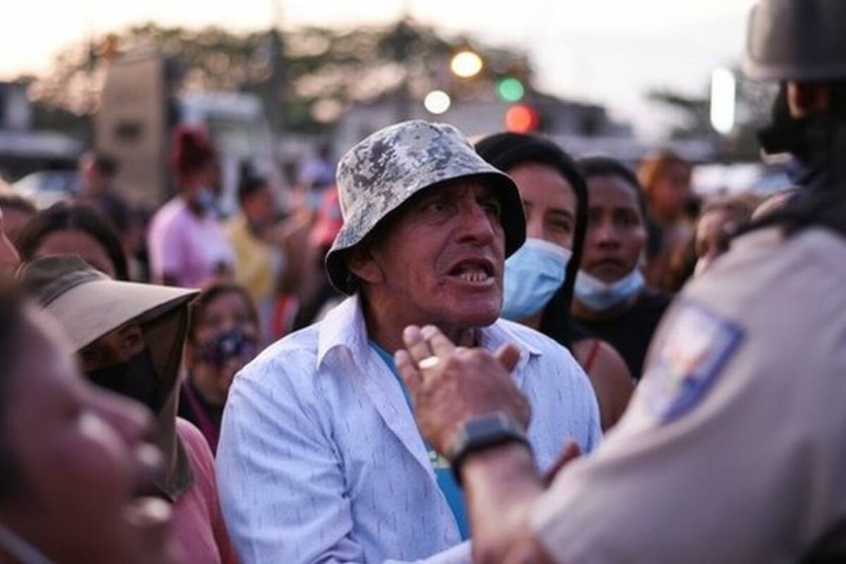 4 claves que explican qué hay detrás de la masacre carcelaria que dejó al 
menos 116 muertos en Ecuador, la peor de la historia del país