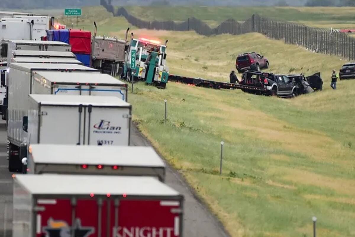 Montana: Choque masivo de 21 autos deja al menos 6 muertos
