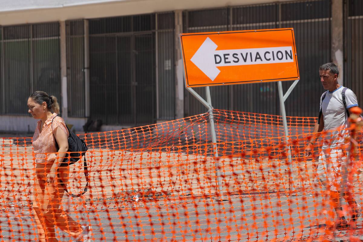 Alertan sobre cruce peligroso en Hermosillo: “Casi me llevan los carros”