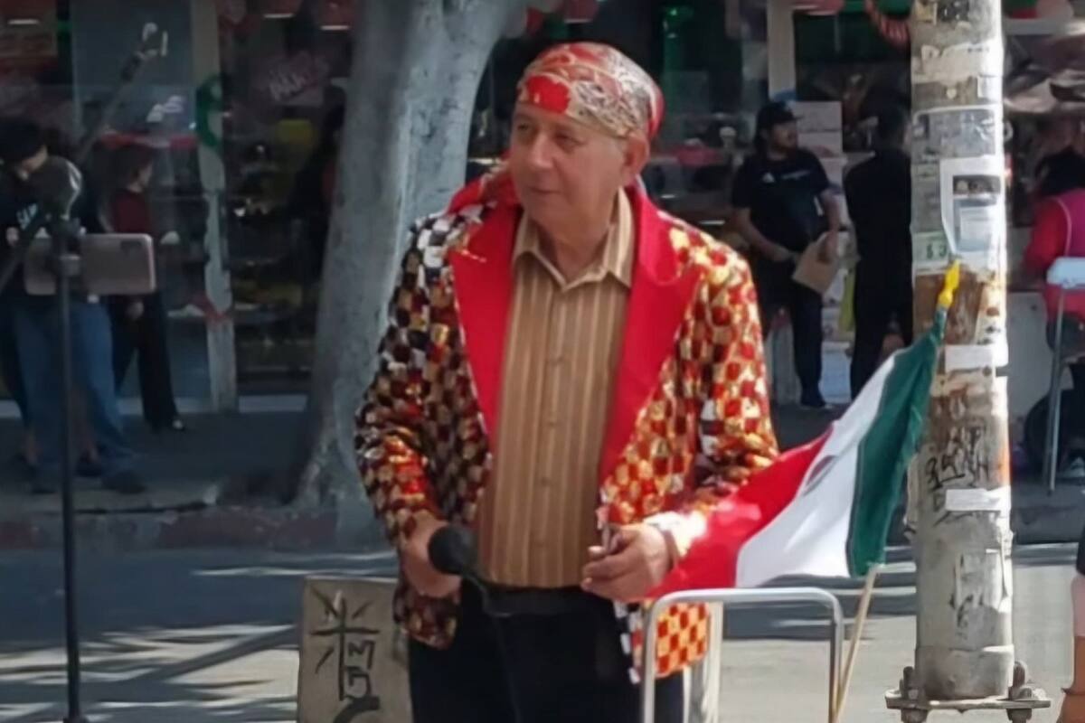 Ofrece Carlos karaoke en Zona Centro de Tijuana