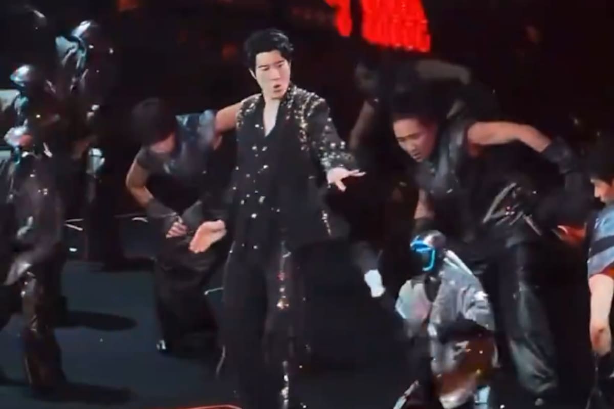 Wang Leehom hace historia al integrar robots humanoides en su concierto en Chengdu y redefine el futuro del entretenimiento en vivo