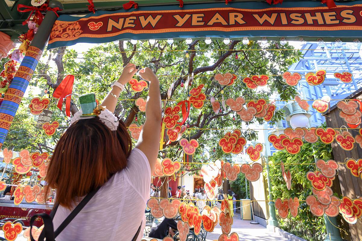 Inicia año lunar chino en Disney