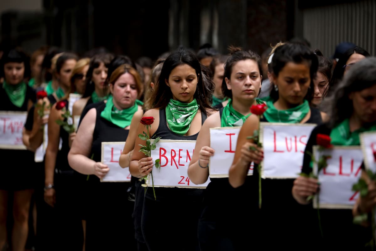 Aislamiento en casa agrava violencia contra mujeres en Latinoamérica