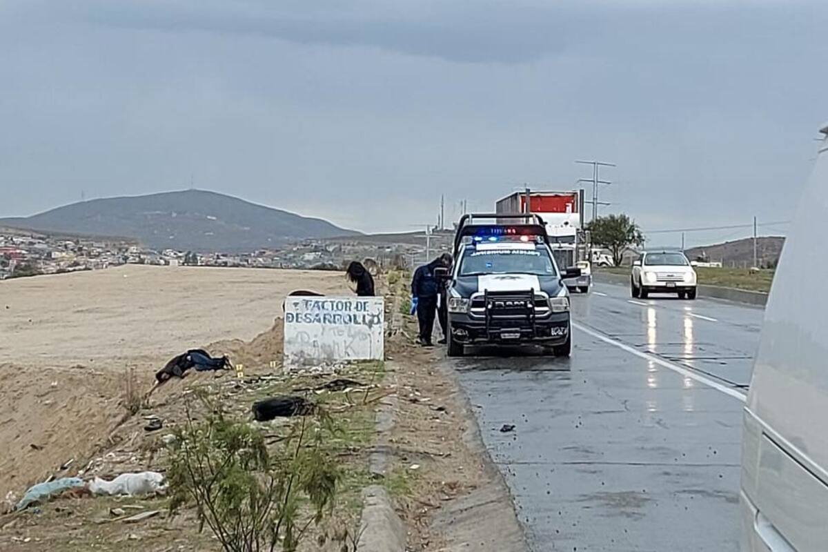 Hallan a hombre ejecutado a un costado del bulevar 2000