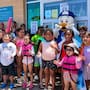 Con un pato como embajador, el Valle Imperial lleva 60 años enseñando a niños a no entrar a los canales