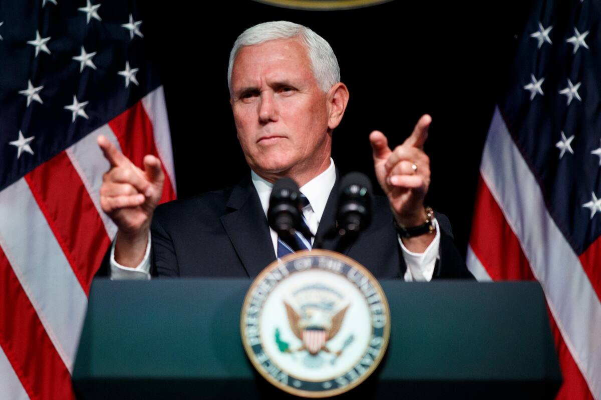 Pide Mike Pence fallar por ''aborto selectivo'' en EU