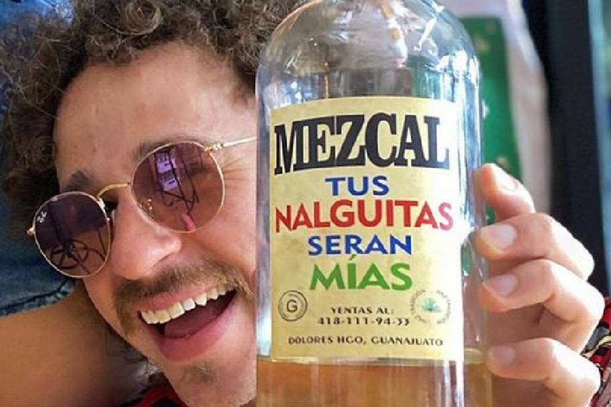 Mezcal de foto de Luisito Comunica responde ante polémica y críticas
