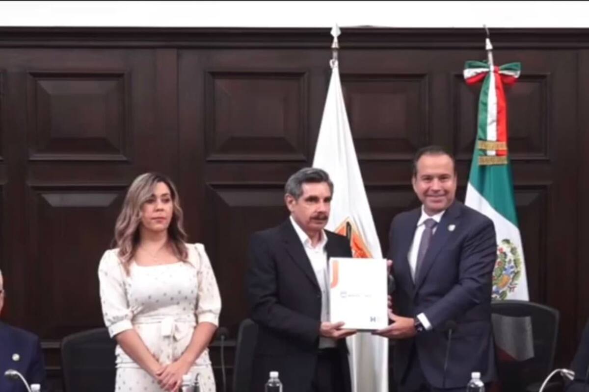 Realizan entrega de primer informe de Gobierno de la administración 2021-2024