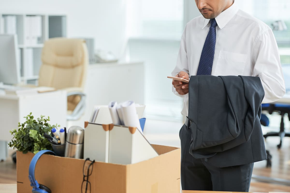 Acompaña Gobierno de Baja California a trabajadores de empresa telefónica tras despidos