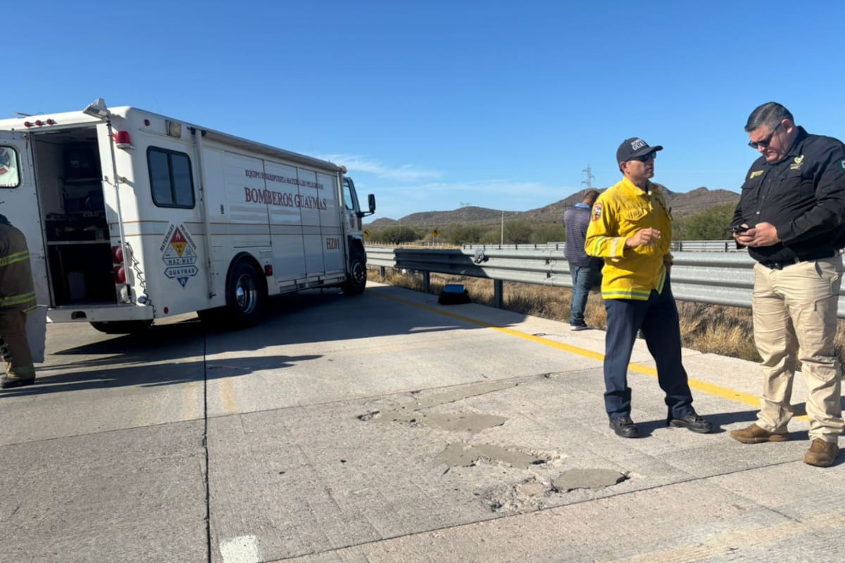Pasajeros de autobús resultan con leve intoxicación por amoniaco tras volcadura de pipa en carretera Hermosillo–Guaymas