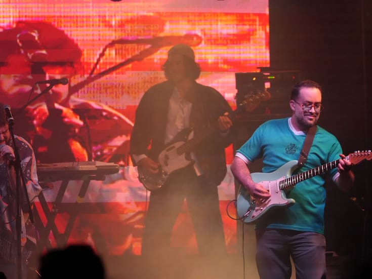 Cumple Porter su ritual musical en Tijuana