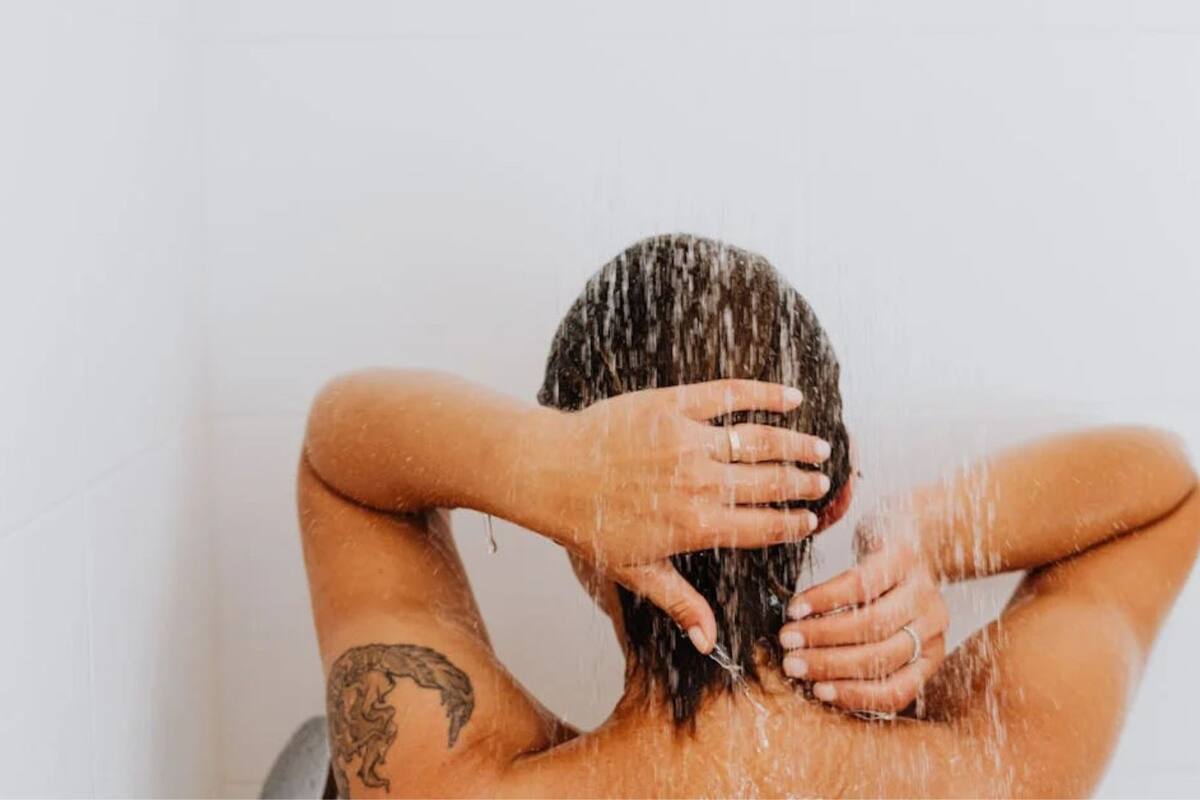 Riesgos de lavar el cabello menos de dos veces por semana