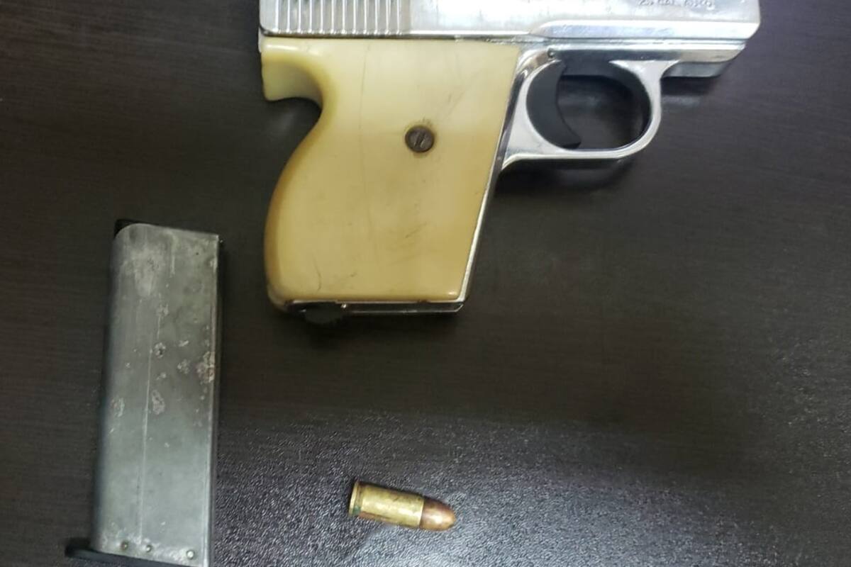 Arrestan a hombre con arma en la Conjunto Urbano Esperanza