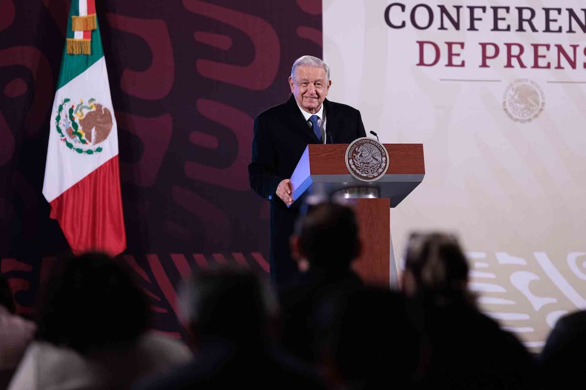 ChatGPT analiza artículo del New York Times sobre AMLO y el narco y esto encontró