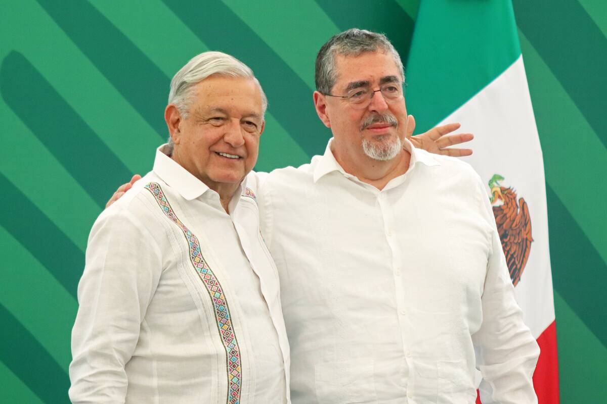 AMLO y presidente de Guatemala dialogan sobre migración, seguridad y Tren Maya