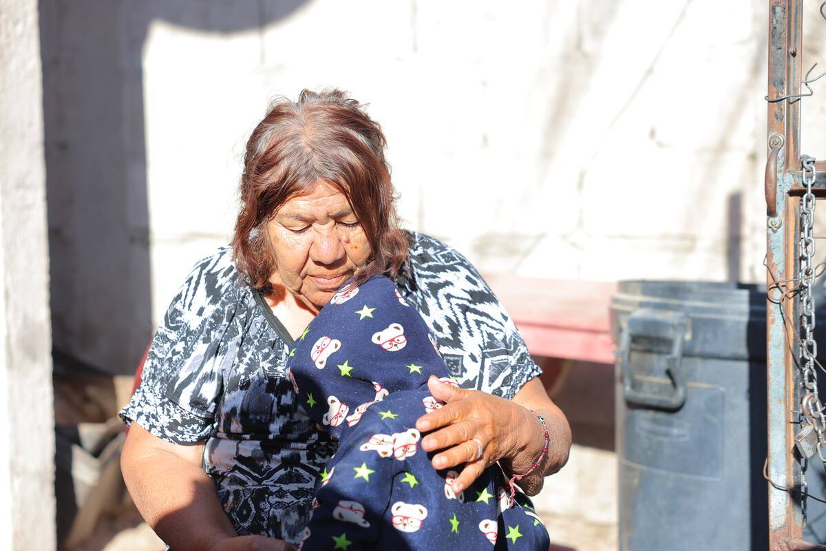 Cobertón Navideño: “El frío pega muy fuerte… el cuerpo duele” en la Hacienda de la Flor