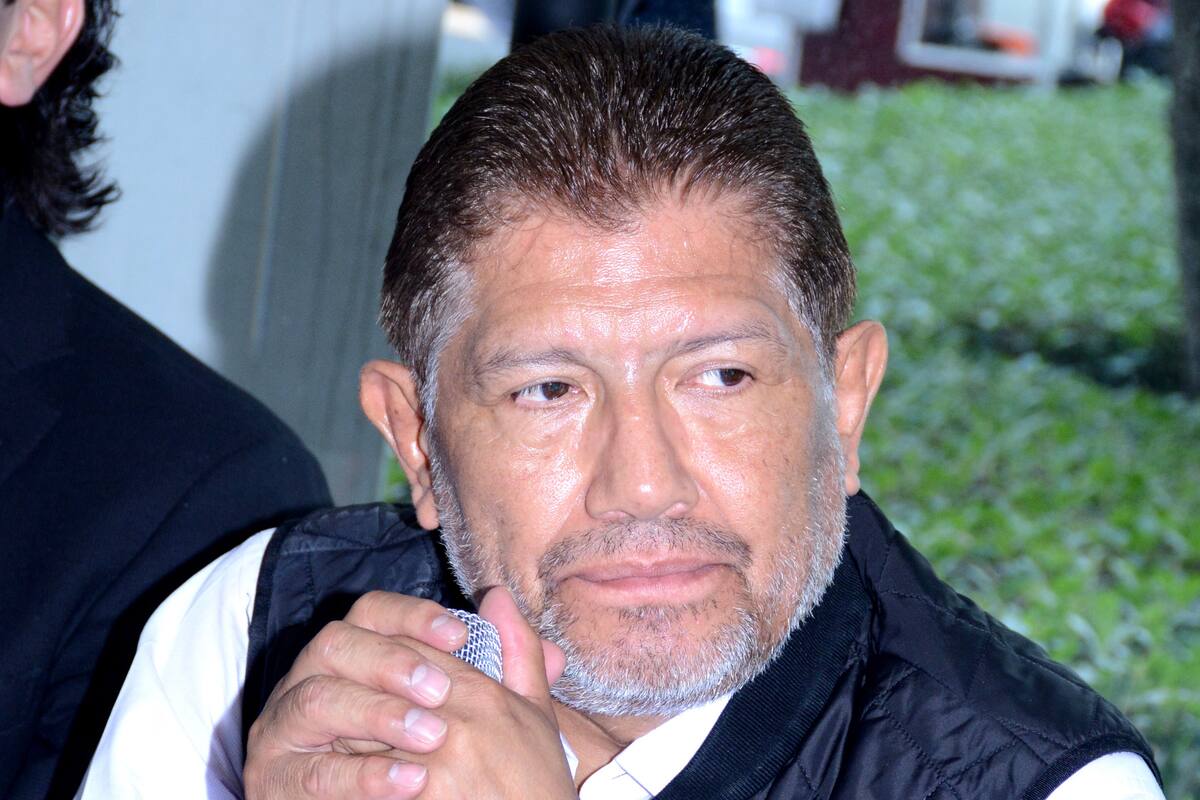 Señalan a Juan Osorio por robar parte de elenco para Aventurera