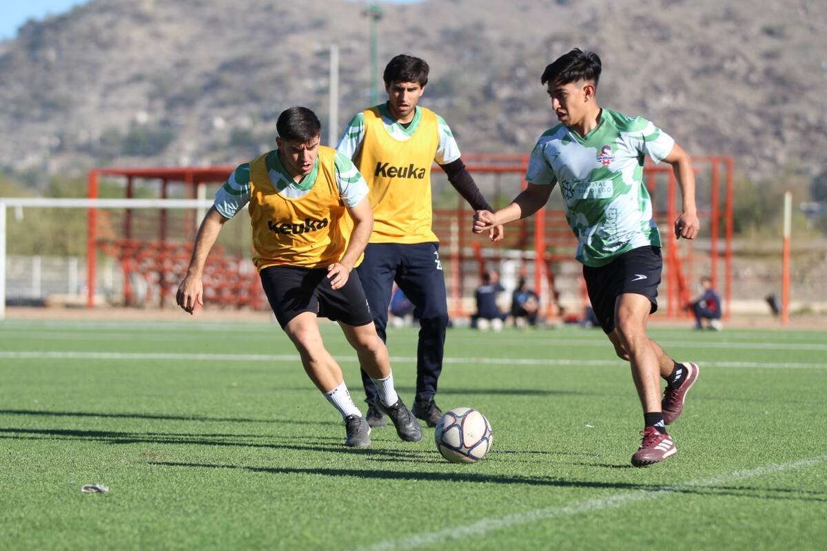 Visitan Cimarrones este sábado a Leones Negros