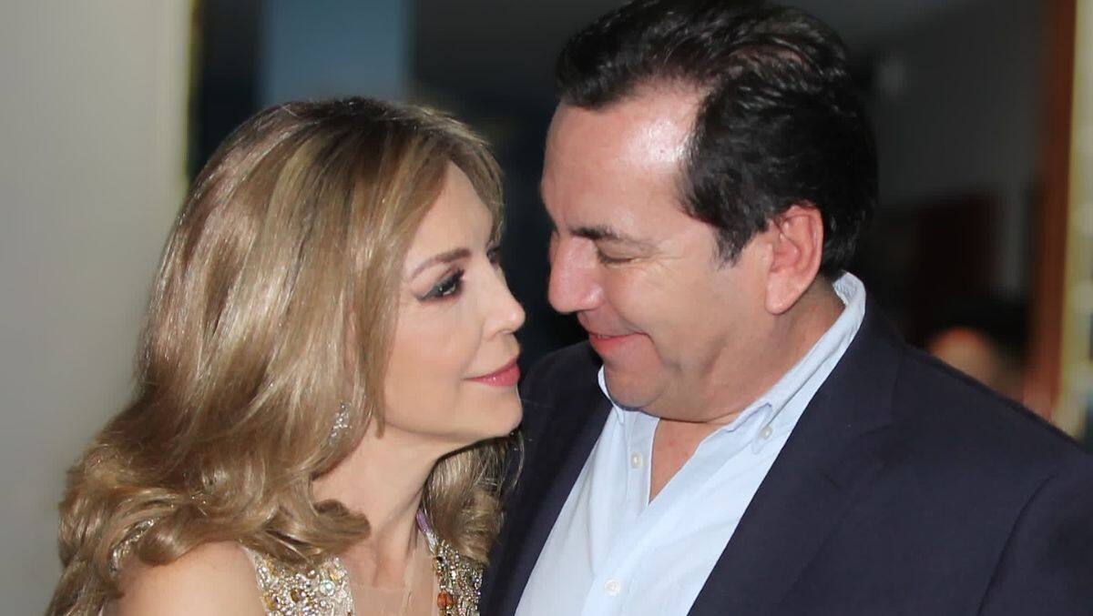 Laura Flores aclara por qué eliminó fotos con Lalo Salazar y desmiente rumores de ruptura / Instagram @laurafloresmx